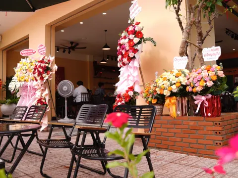 Góc check-in Phố Coffee 5